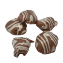 Produktbild Erdbeerstücke mit Joghurt in Edel-Vollmilch und weisser Schokolade EH Chocoladen